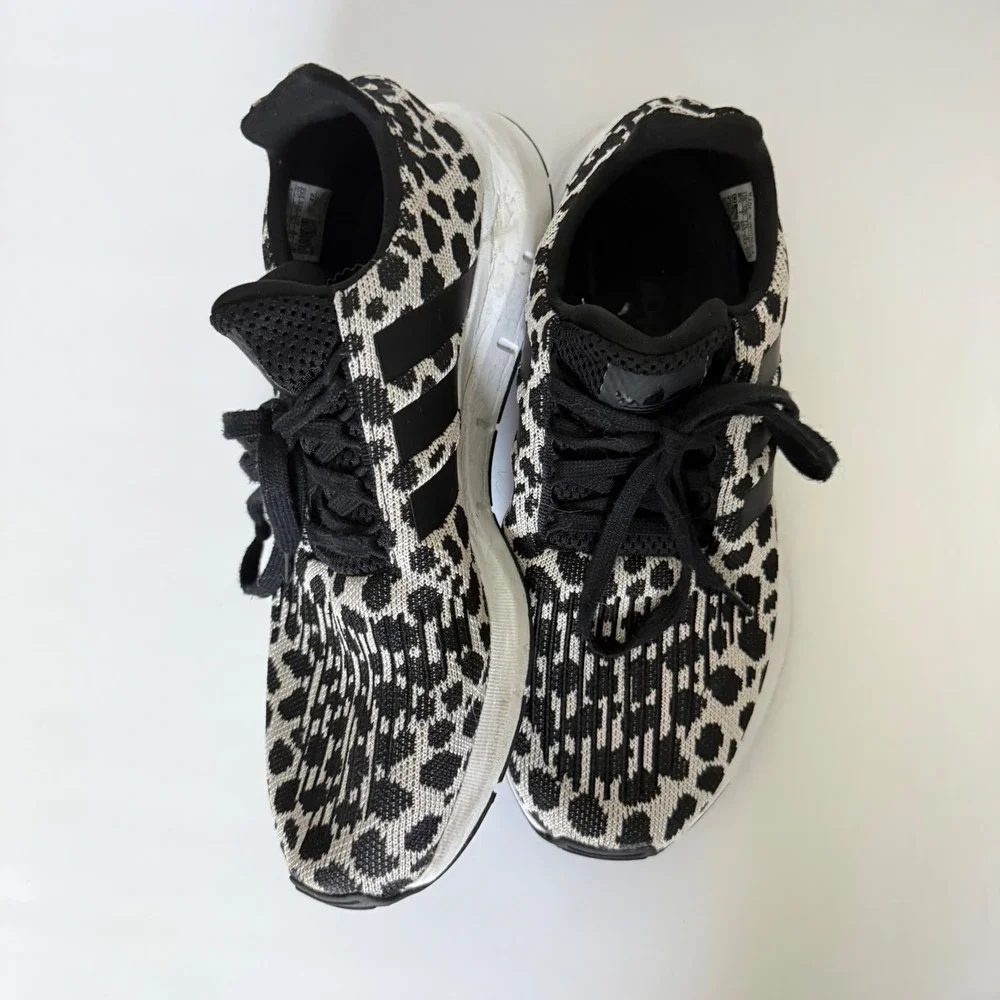 Adidas original swift run 1.0 in black and white leopard print Size 8.5